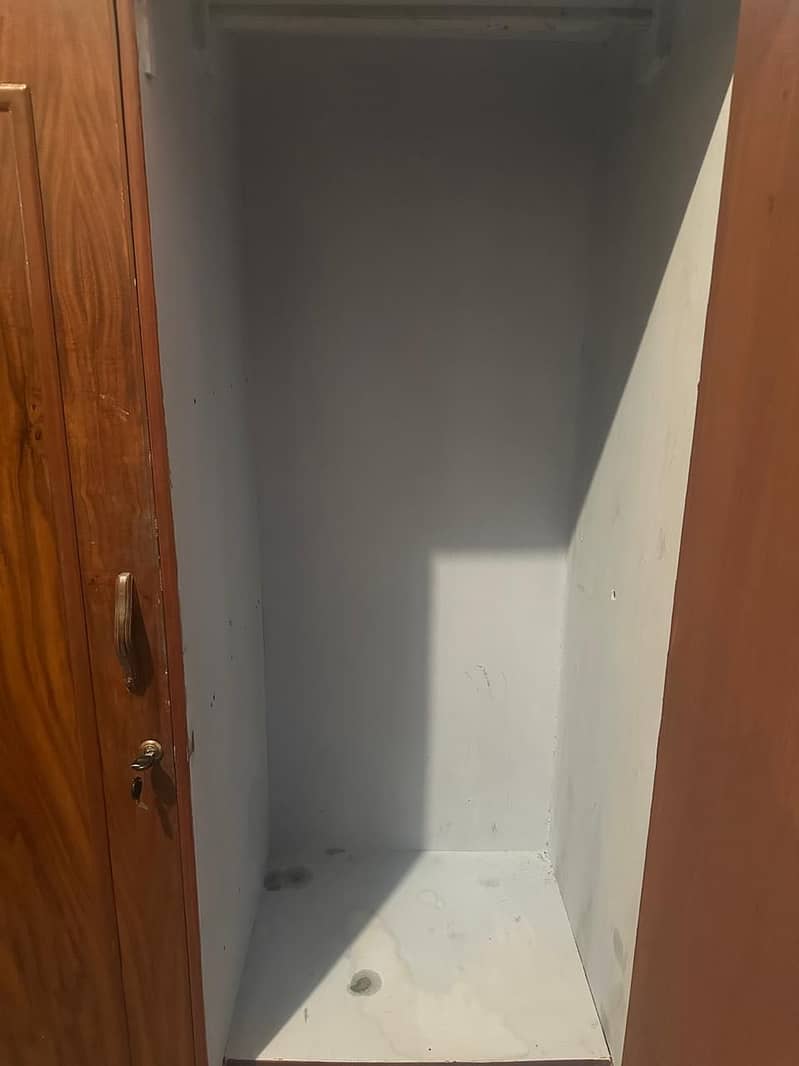 Cupboard 0