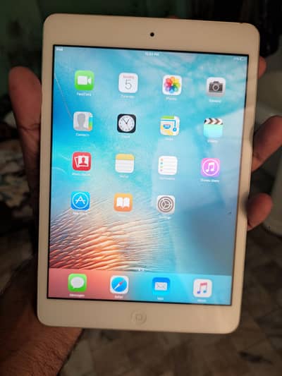 iPad one like new