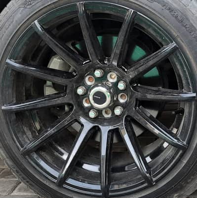 Shogun 17 inch, 5 nut Multi PCD, deep staggered rims