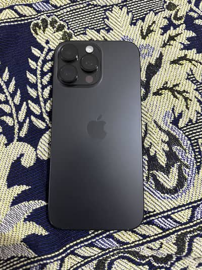 Apple iPhone 16 Pro Max