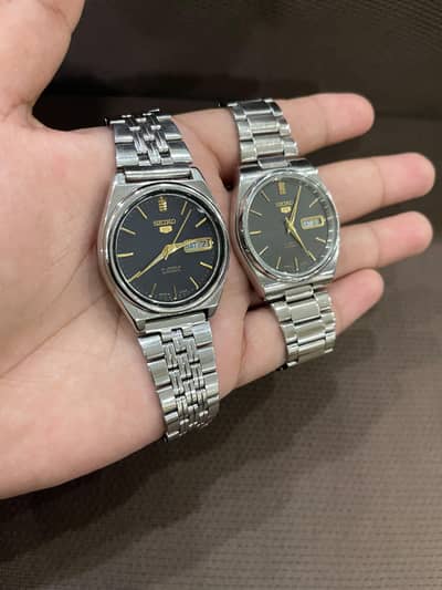 100 percent original seiko 5 available scratchless piece