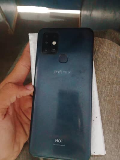 Infinix Hot 10