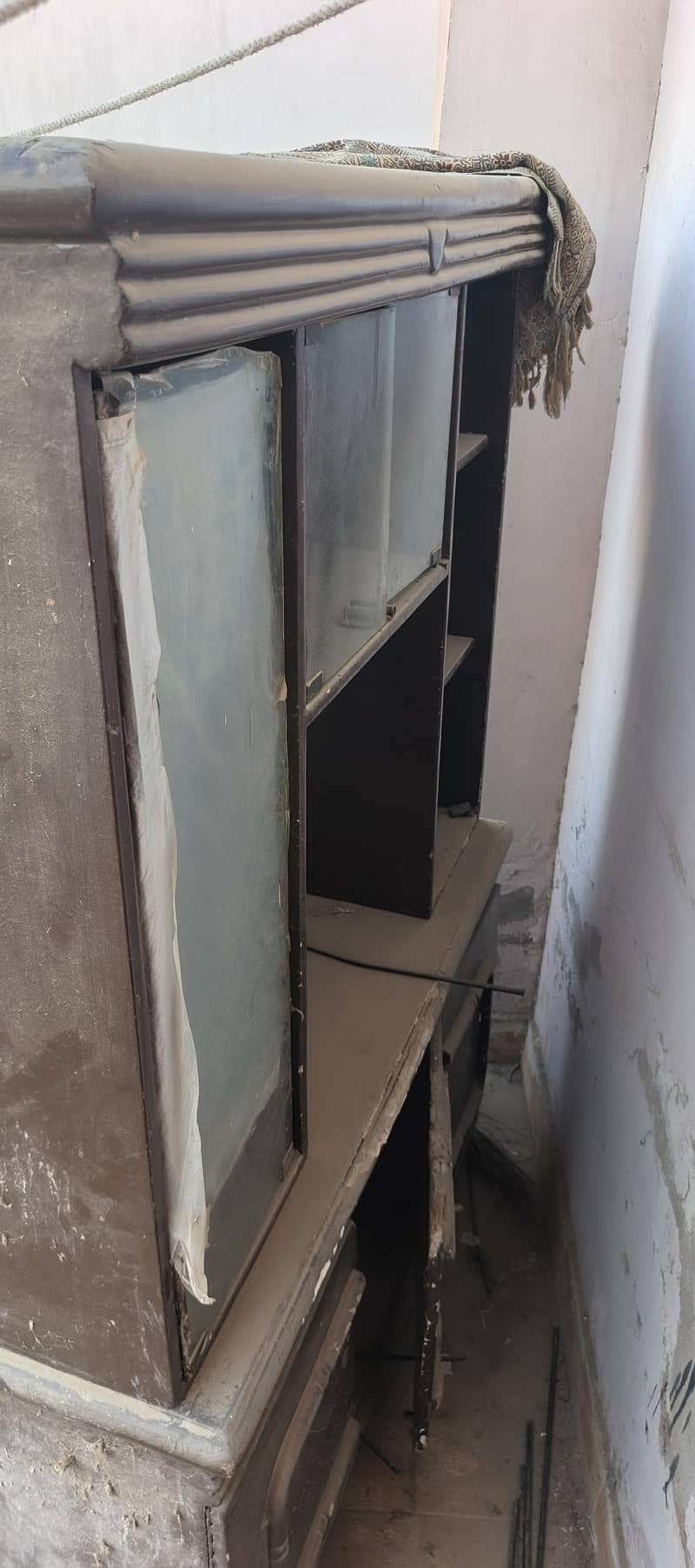 Divider 0
