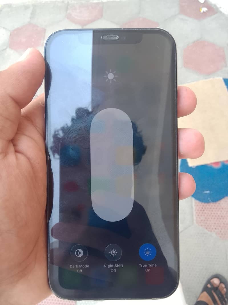 Apple iPhone 12 5