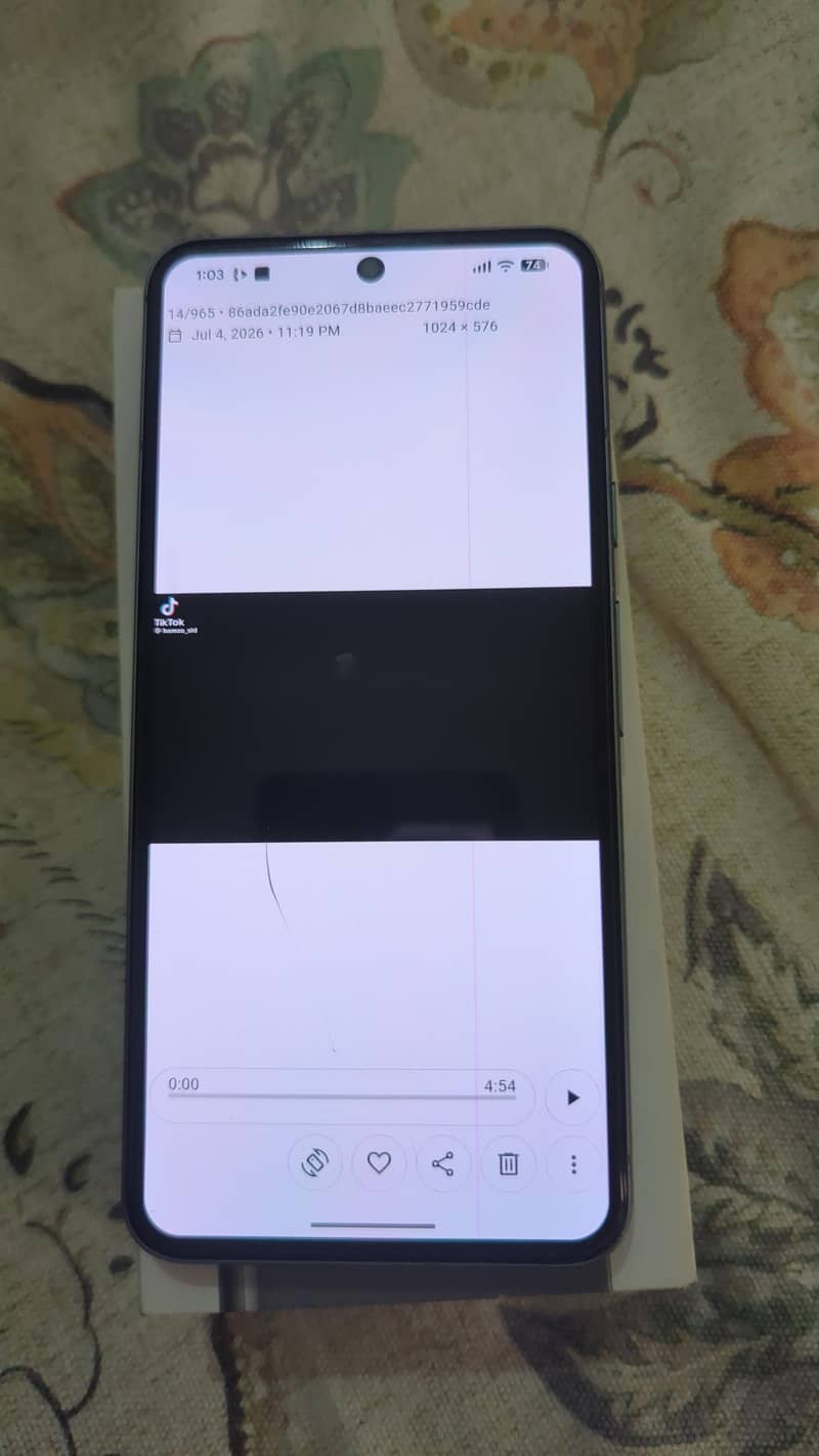 Google Pixel 8 3