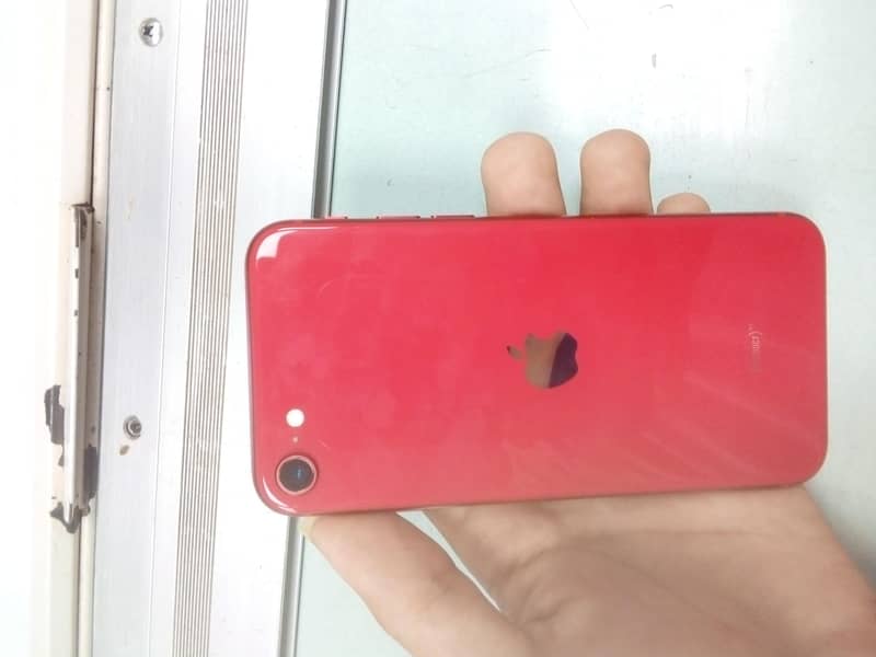 Apple iPhone SE 0