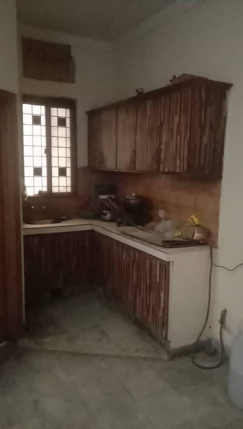 portion/Room 6