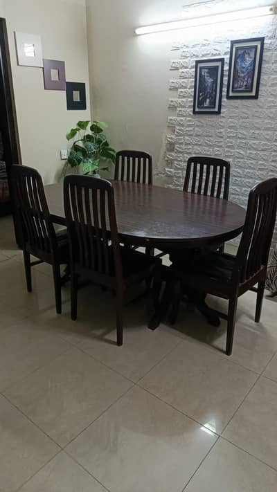 Dining Table (06 Chairs)