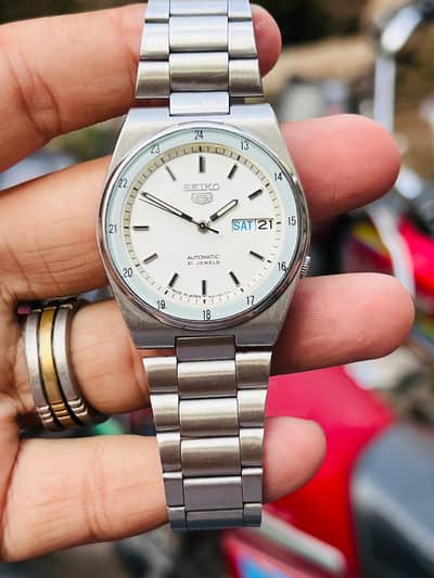 Seiko 5