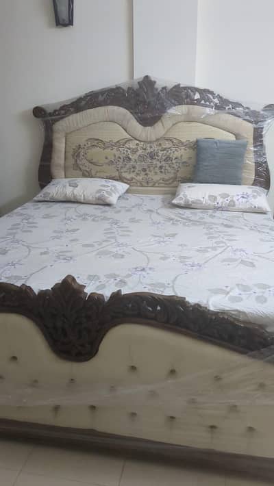 bed for sale with mattress