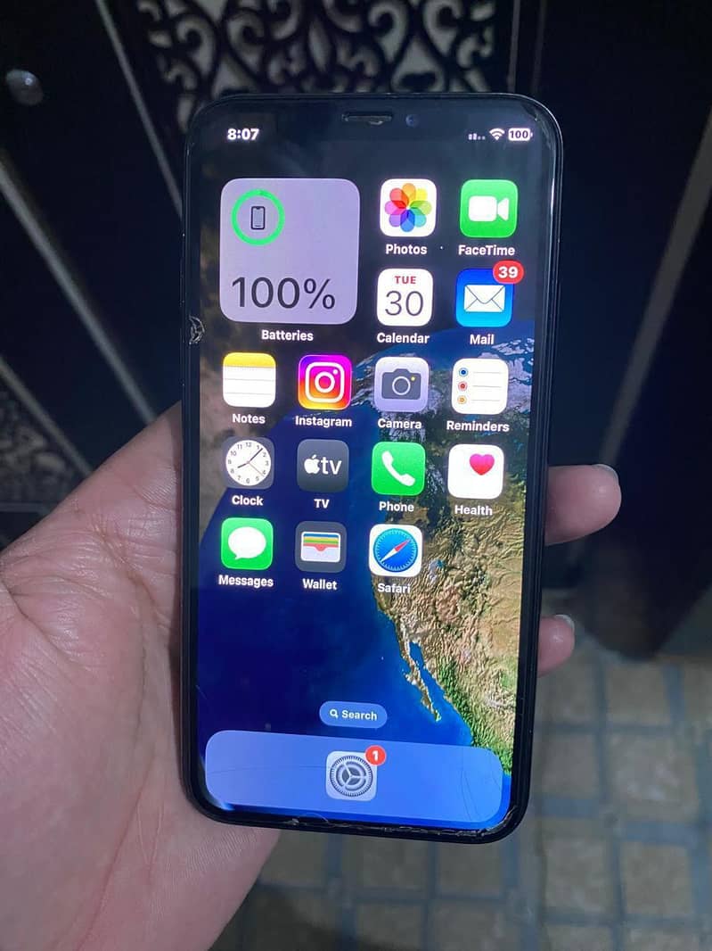 Apple iPhone X 1