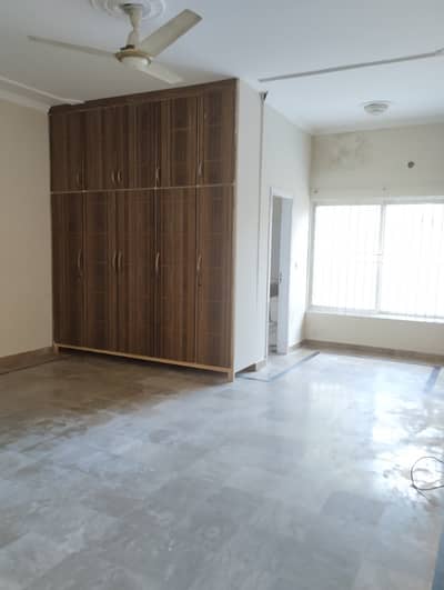 14 Marla full house available for Rent
