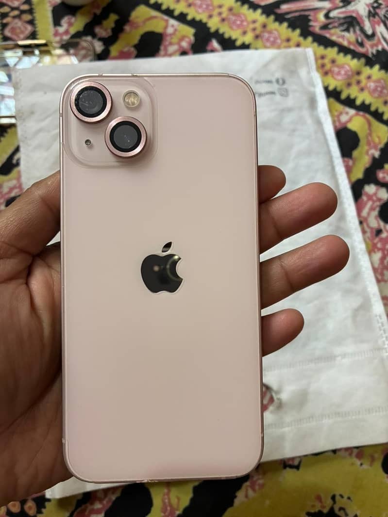 Apple iPhone 13 0
