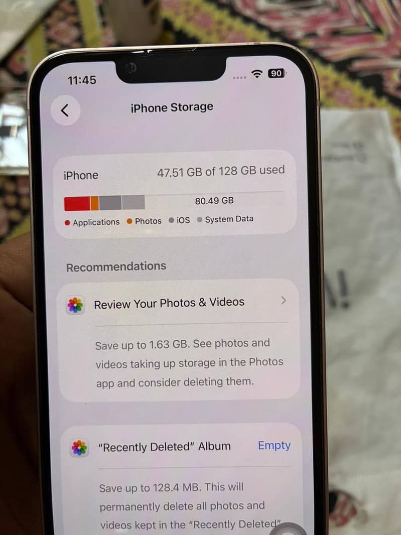 Apple iPhone 13 7