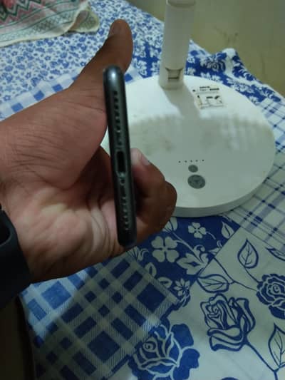 Apple iPhone 8
