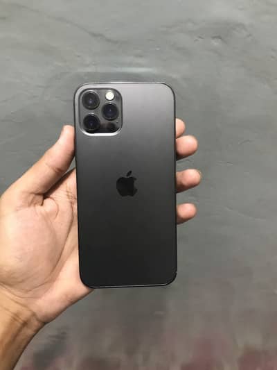 i phon 12 proo FU All Ok