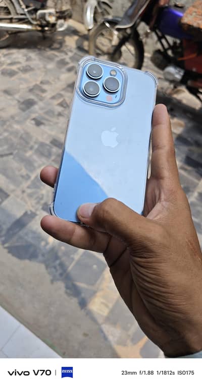 Apple iPhone 13 Pro