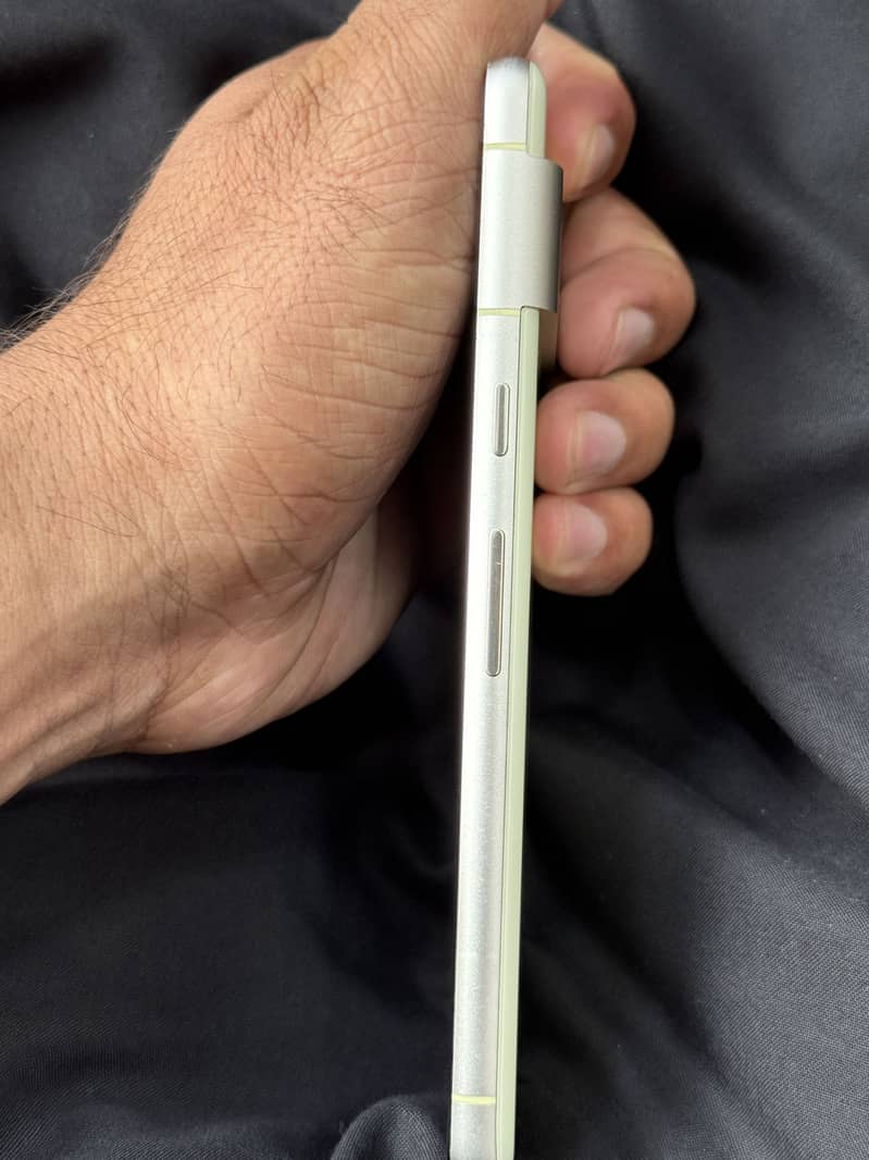 Google pixel 7 2