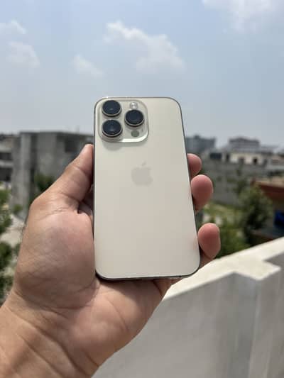 Apple iPhone 14 Pro
