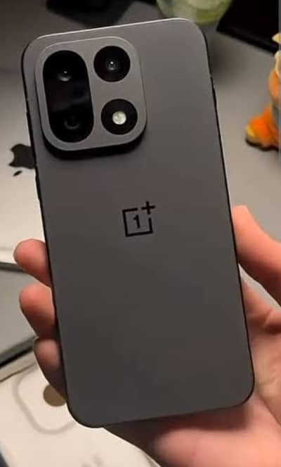 One Plus 15 256