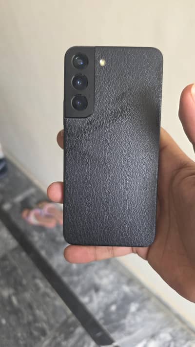 Samsung S22