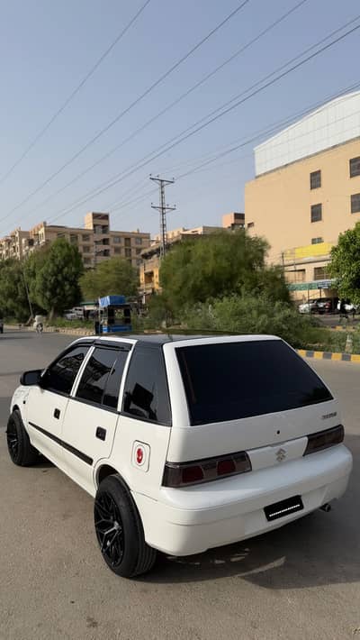 Suzuki Cultus 2015