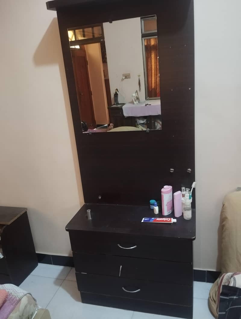 Dressing Table 1