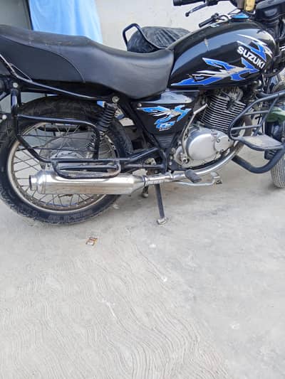 Suzuki Gs150