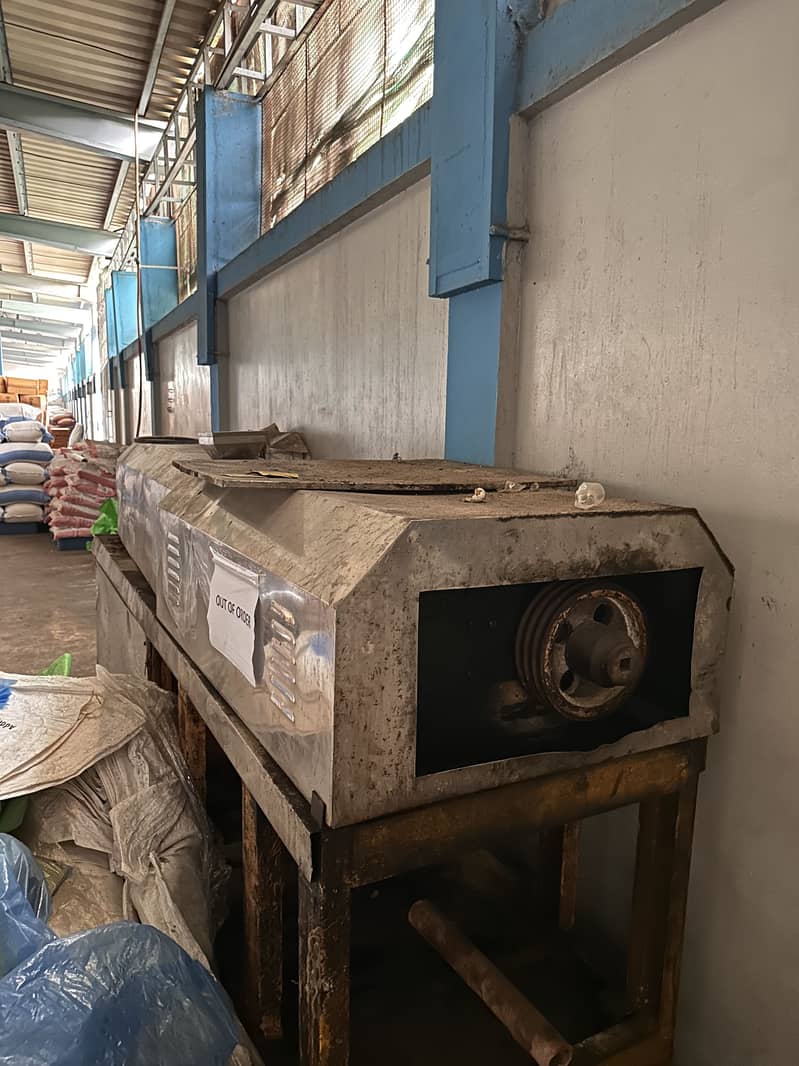corn extruder 2