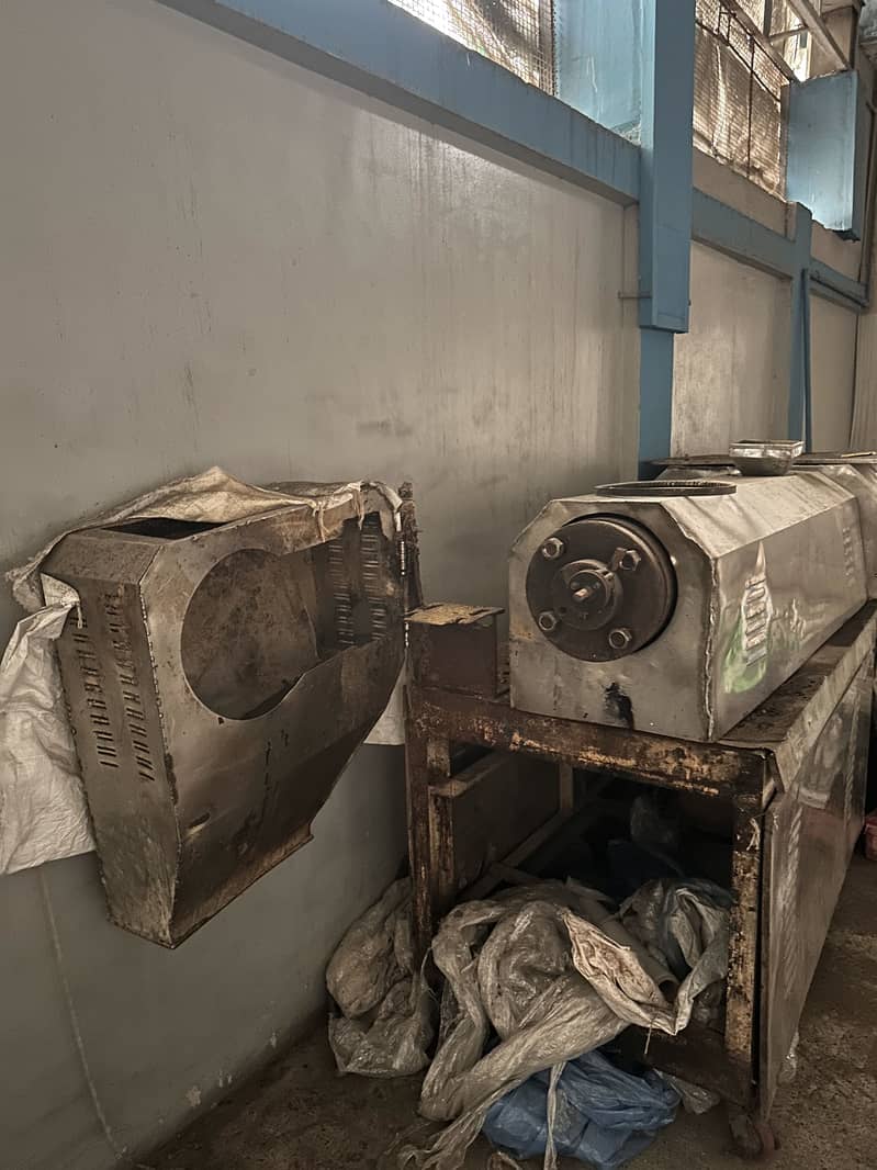 corn extruder 5