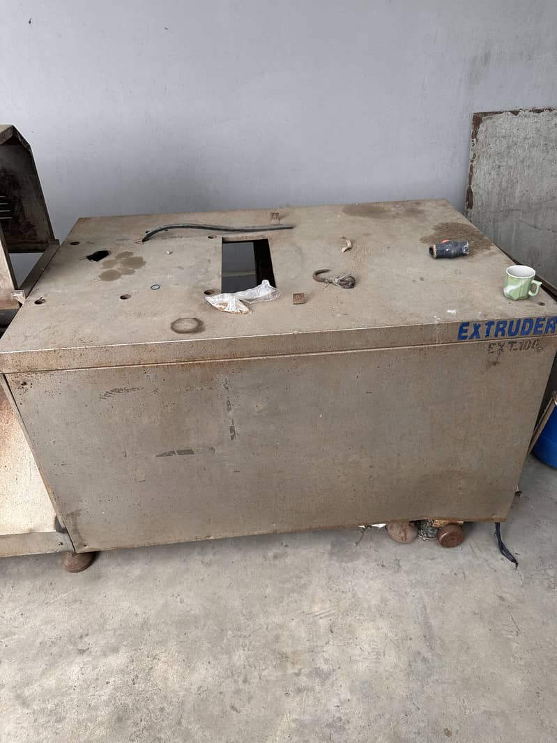 corn extruder 7