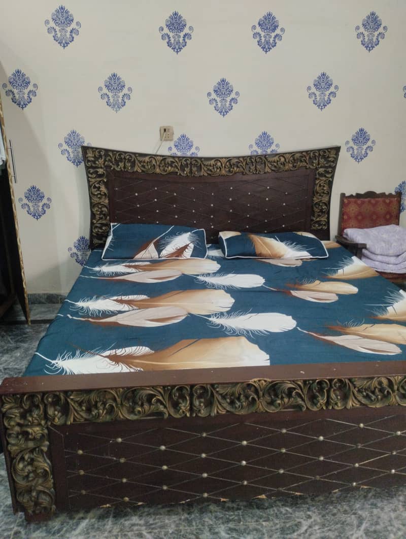 Used double bed 1