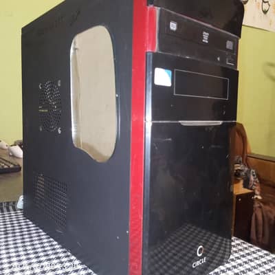 Complete Core i5 (3rd generation) Desktop Gaming system with 17" LCD