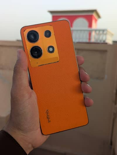 Infinix Note 30