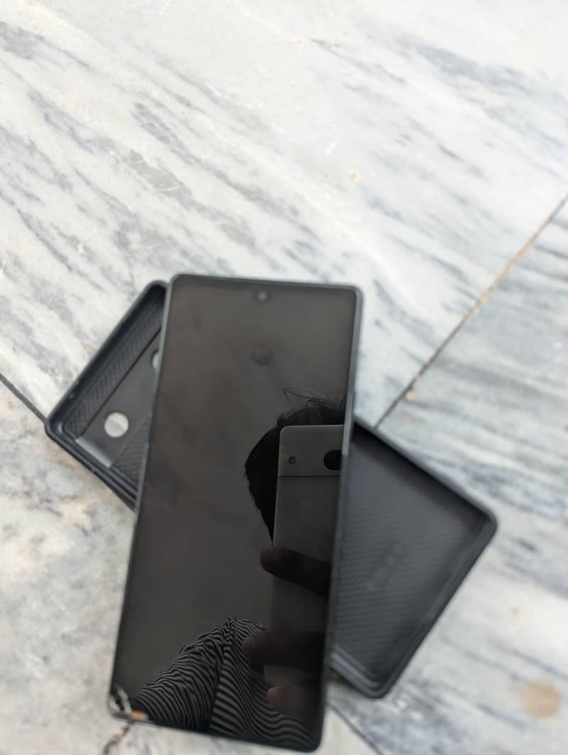 Google Pixel 6a 1