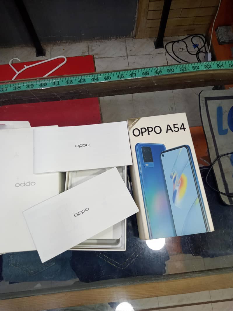 OPPO A54 1