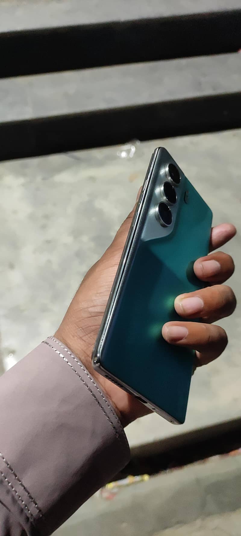 tecno comen 40pro 3