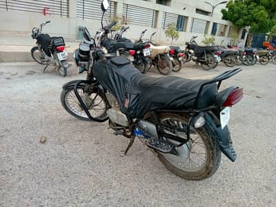 suzuki gs 150 1st owner karachi registered excellent condition
