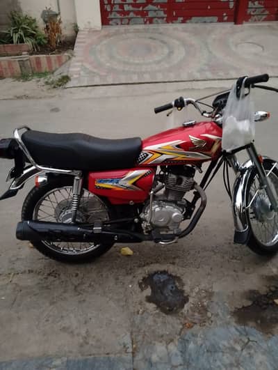 Honda CG 125 2025