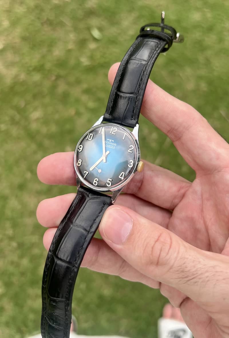 TECHNOS (royatex) 6