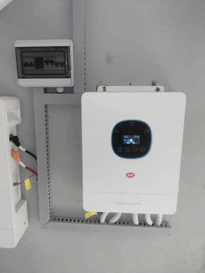 Solax hybrid system installation