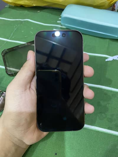 iPhone 16 Pro JV 10/10