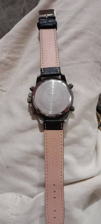 original shark watch urgent sale contact me 03064294378