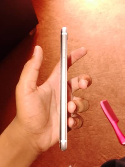 Apple iPhone SE