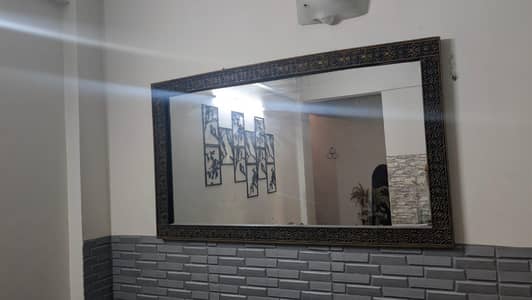 wall mirror