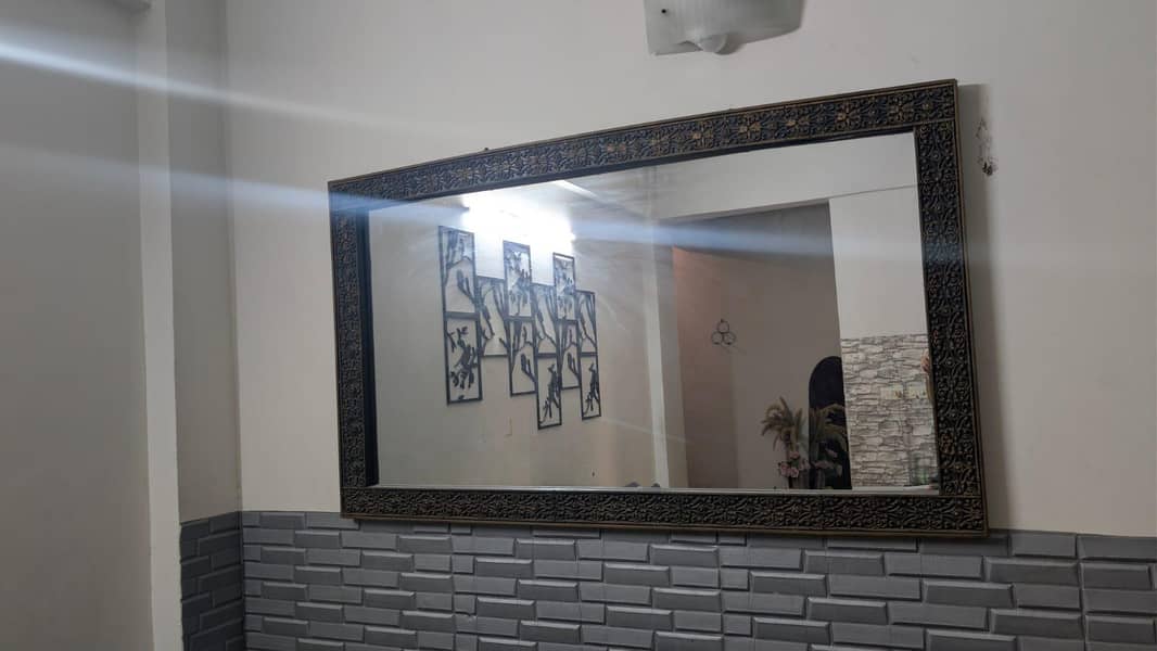 wall mirror 0