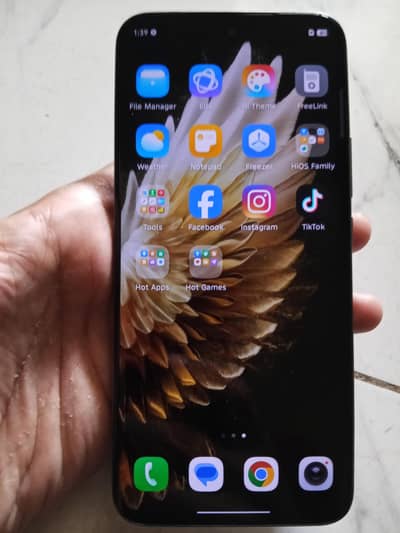 Tecno Spark 40pro Plus