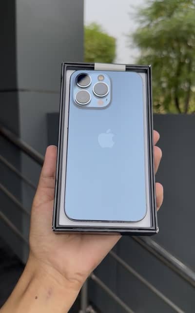Apple iPhone 13 Pro