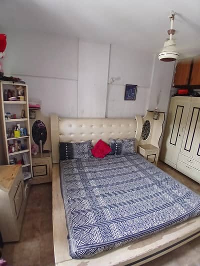 Bedroom Set | Almirah | Dressing Table | Devider Full Bedroom Sell
