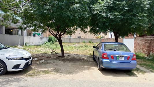 Plot No- 286 Block S - 20 Marla Plot On Top Location of Phase 7 DHA Lahore For Urgent Sale